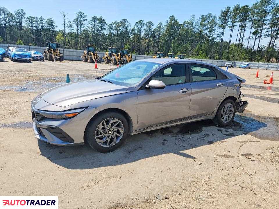 Hyundai Elantra 2024 2