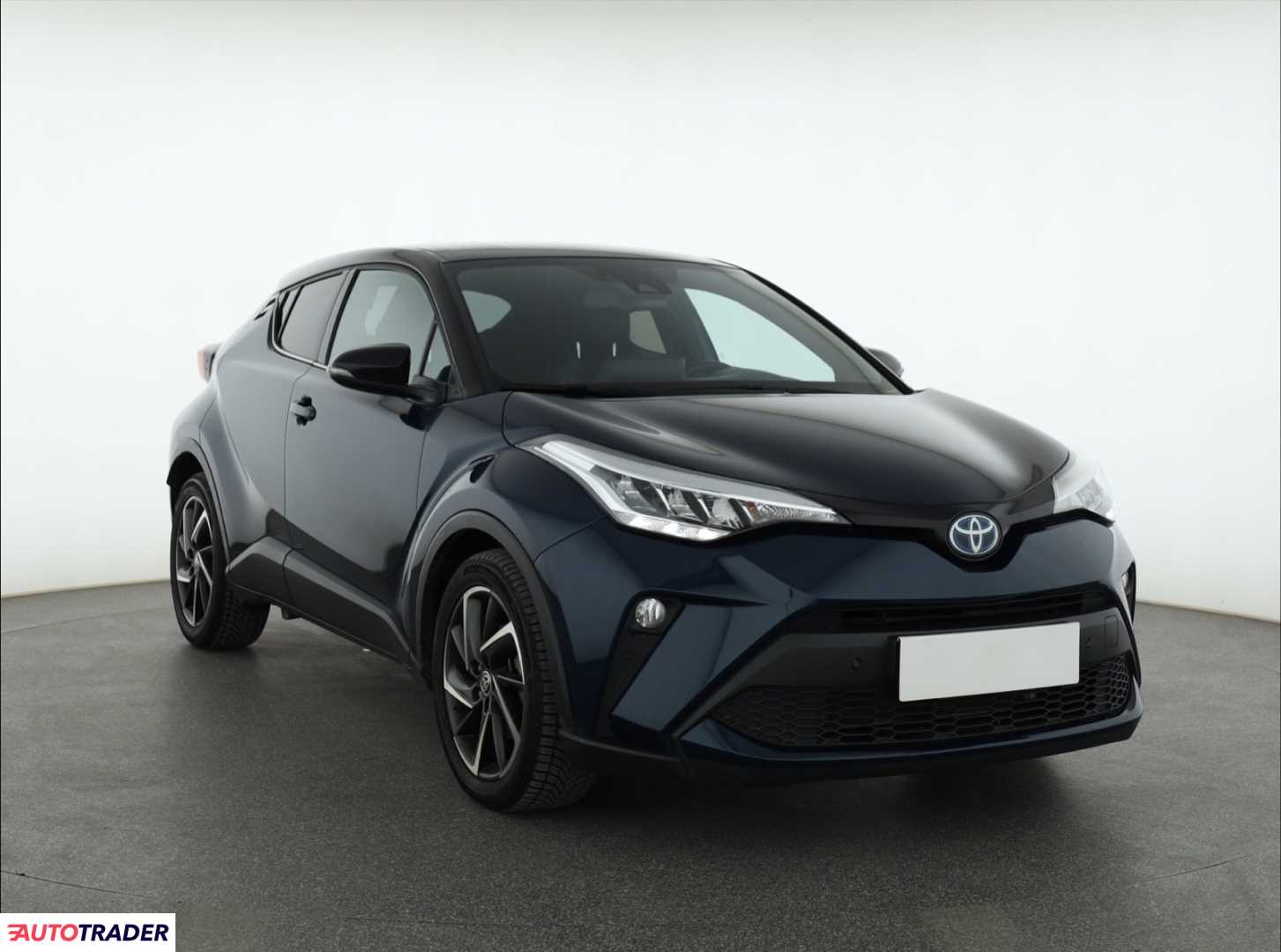 Toyota C-HR 2023 2.0 181 KM