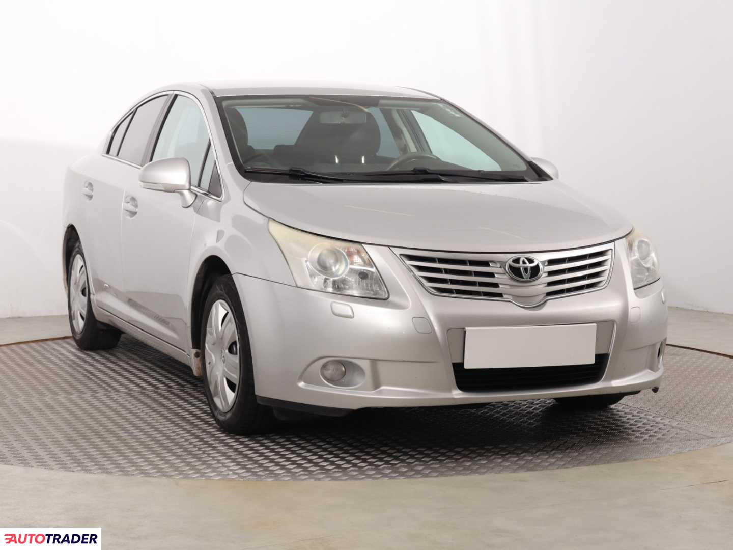 Toyota Avensis 2011 1.8 144 KM