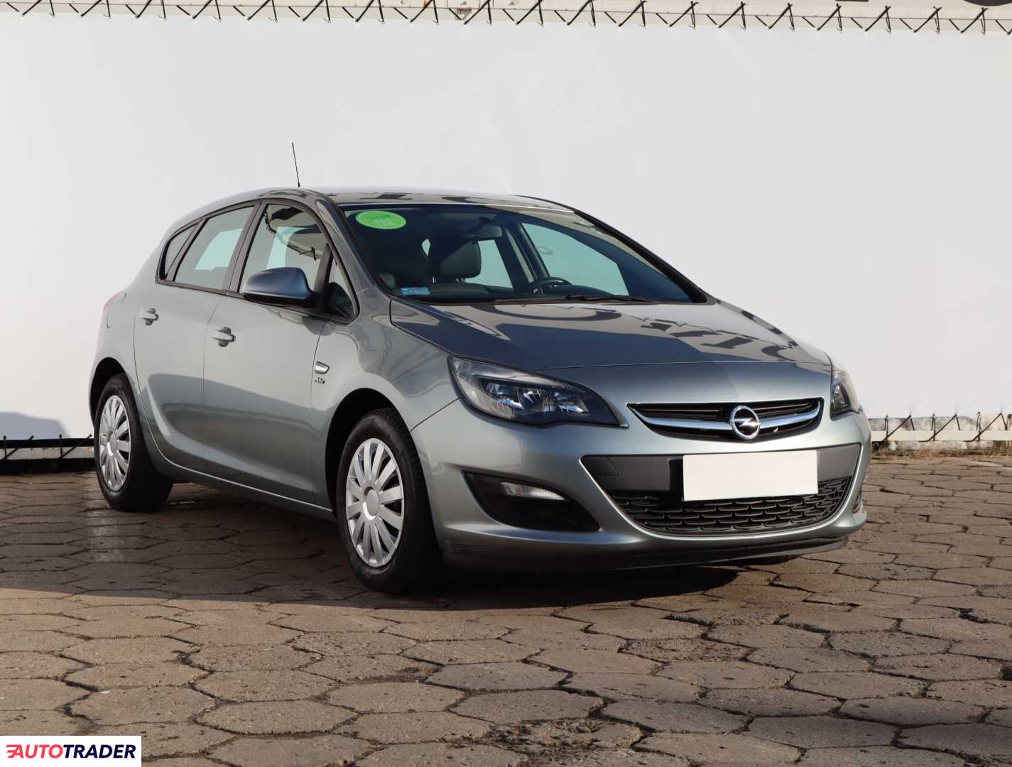 Opel Astra 2014 1.4 118 KM