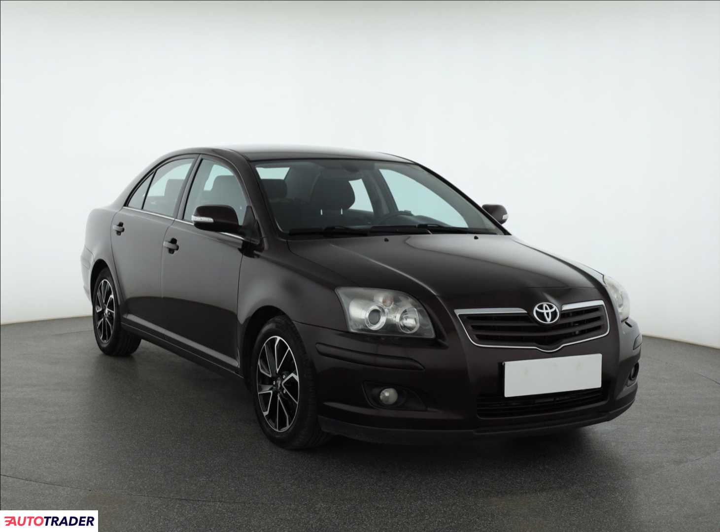 Toyota Avensis 2006 2.2 147 KM