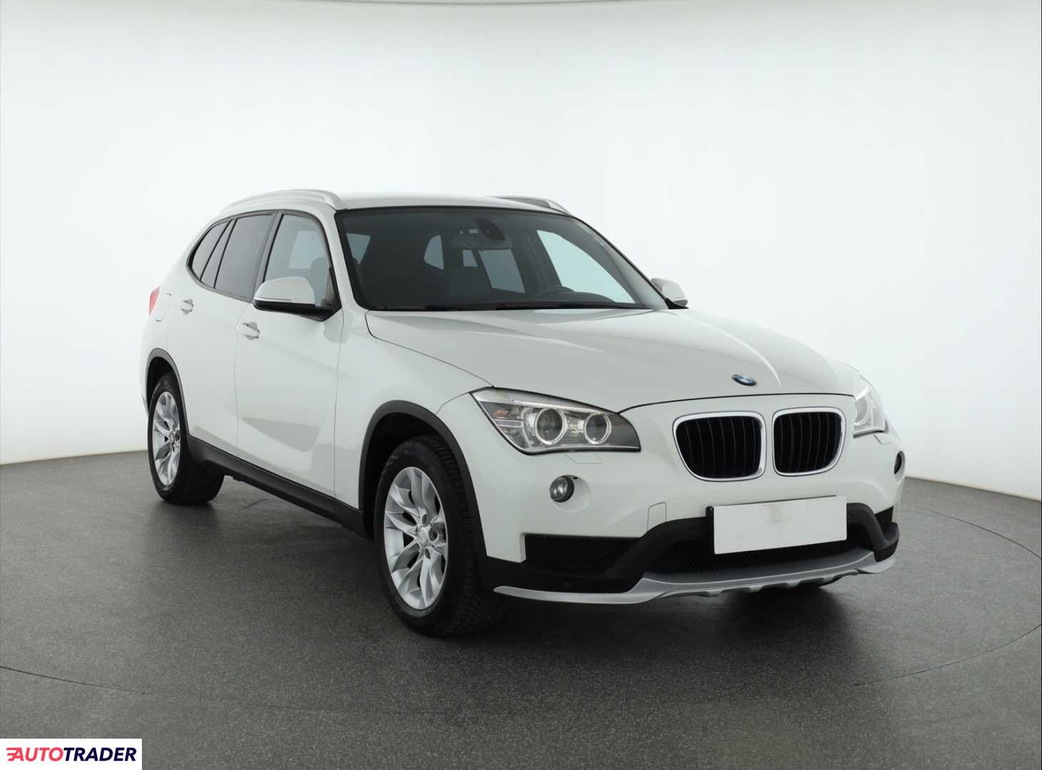 BMW X1 2.0 181 KM 2014r. (Piaseczno)