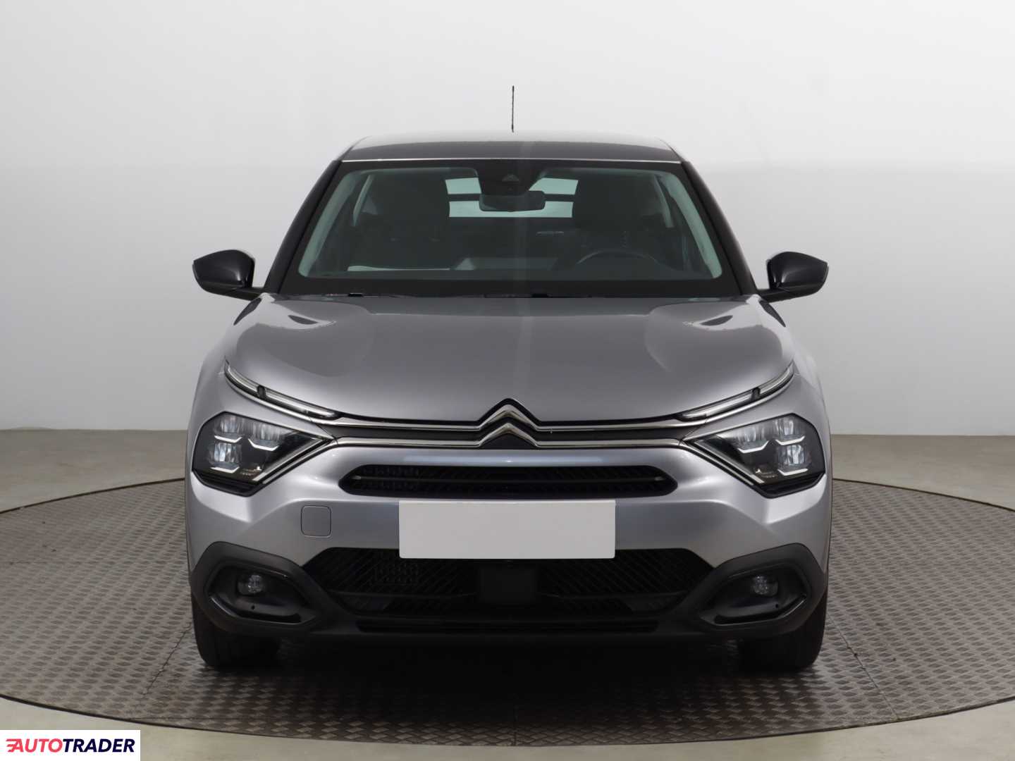 Citroen C4 2023 1.2 99 KM