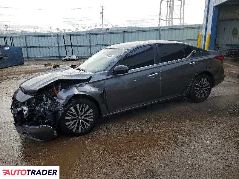 Nissan Altima 2024 2