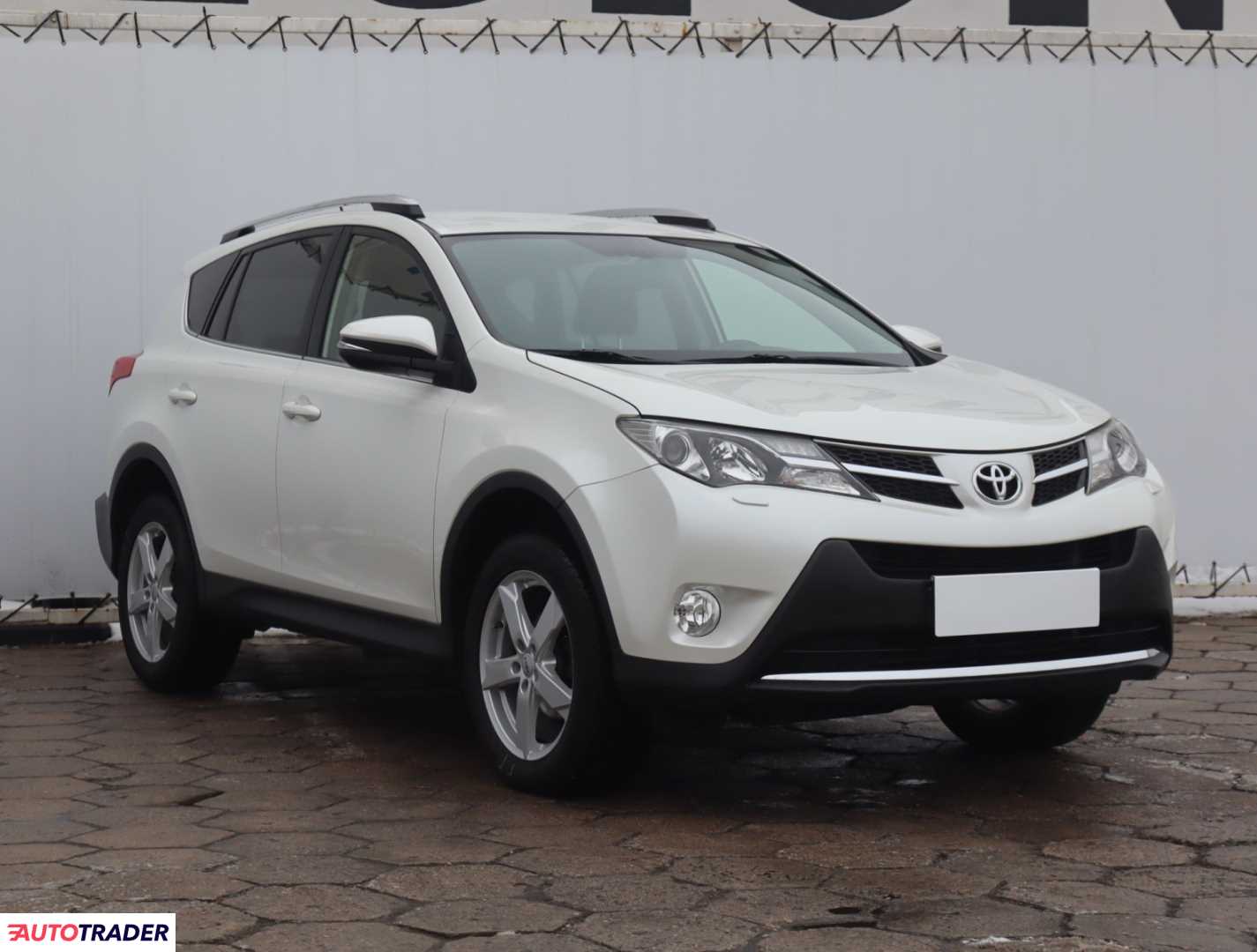 Toyota RAV 4 2013 2.0 148 KM