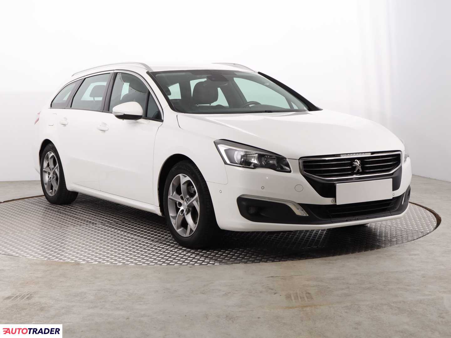 Peugeot 508 1.6 118 KM 2017r. (Piaseczno)