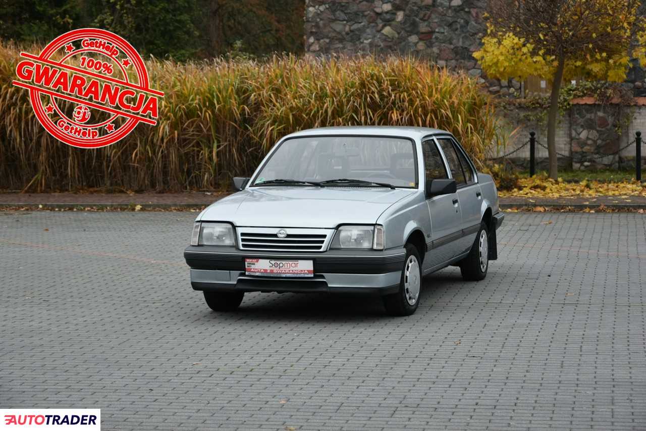 Opel Ascona 1986 1.6 75 KM