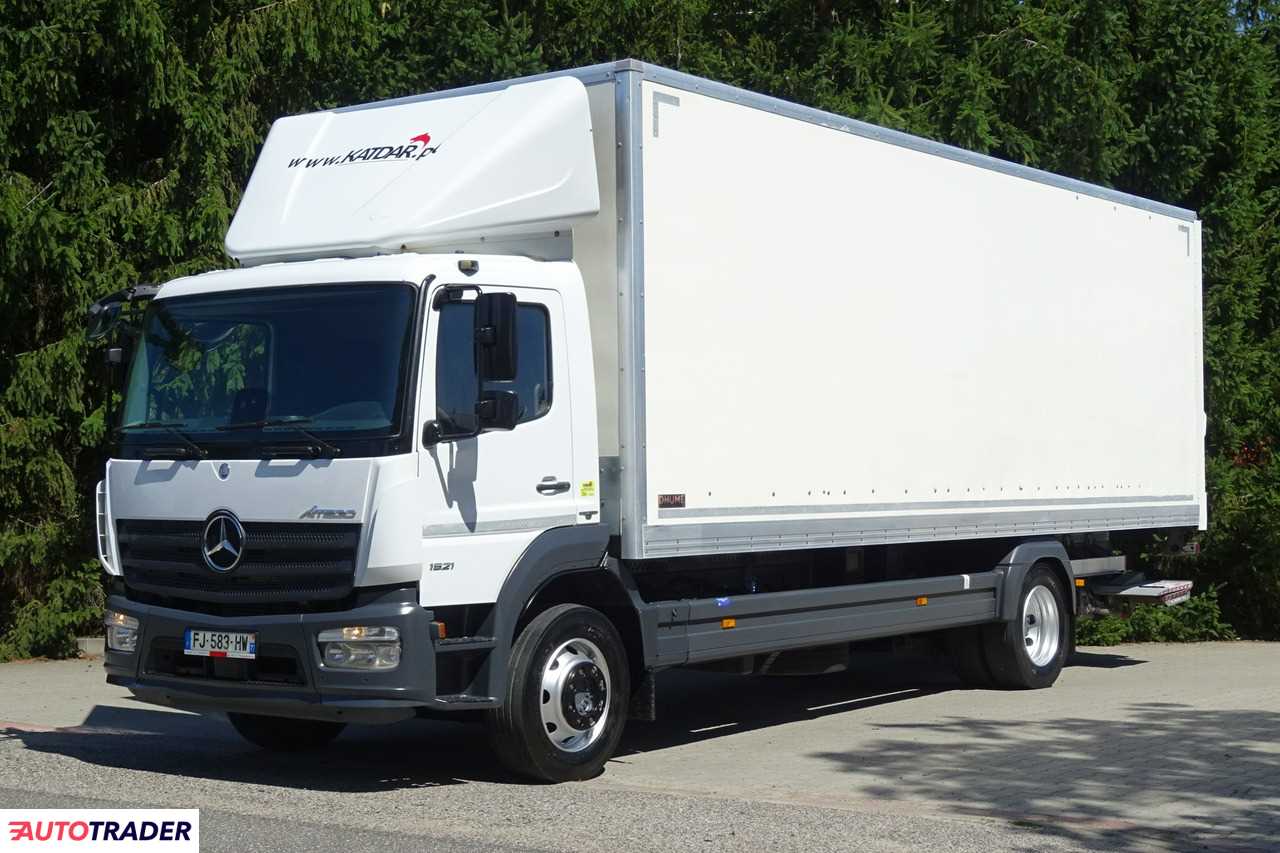 Mercedes 2018