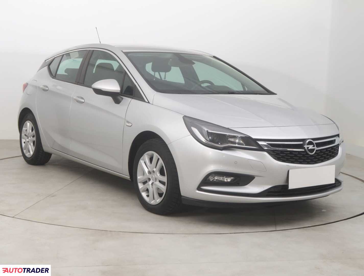 Opel Astra 2019 1.4 147 KM