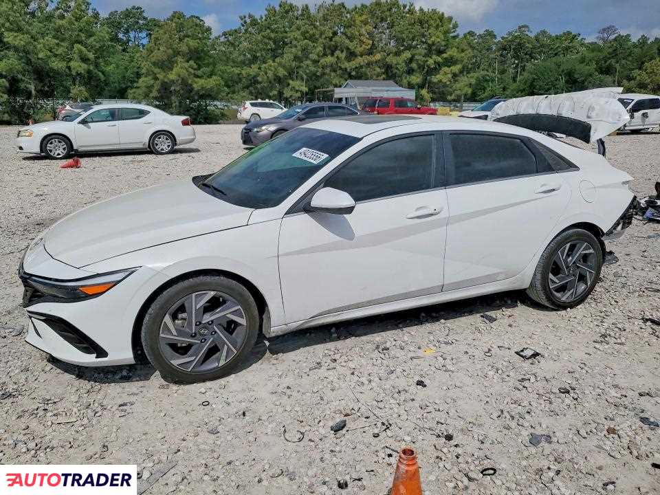 Hyundai Elantra 2025 2