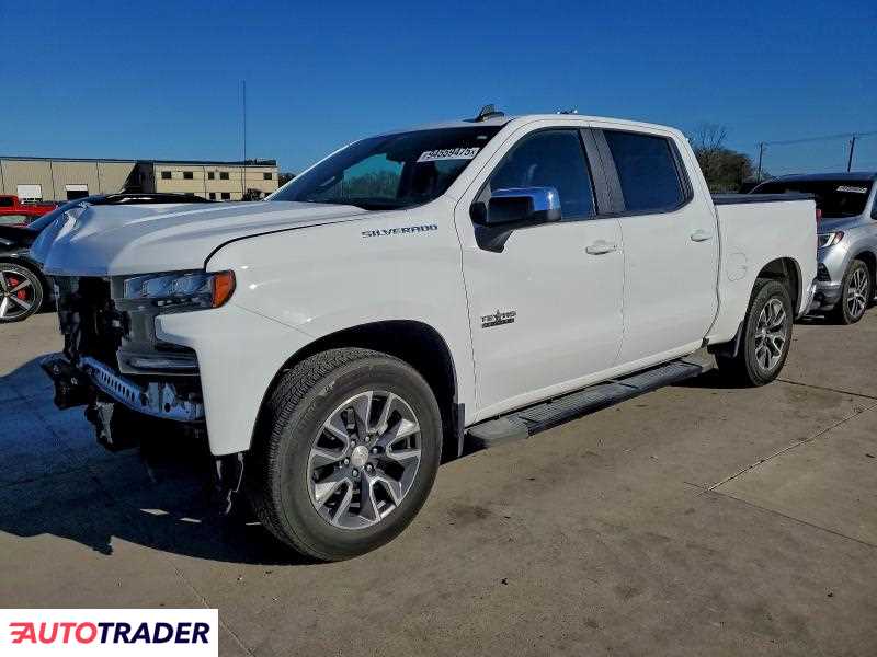 Chevrolet Silverado 2021 5