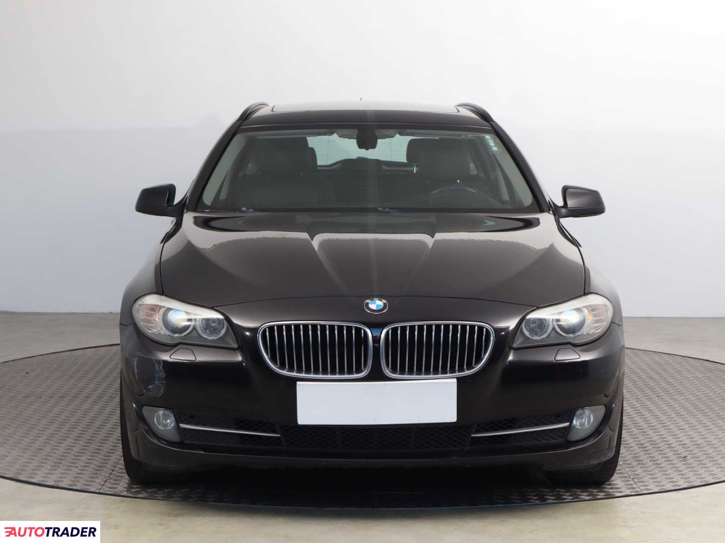 BMW 520 2011 2.0 160 KM
