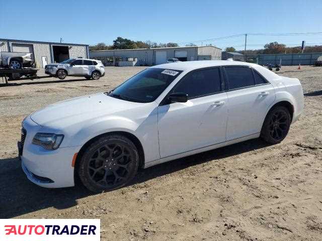 Chrysler 300C 2019 3