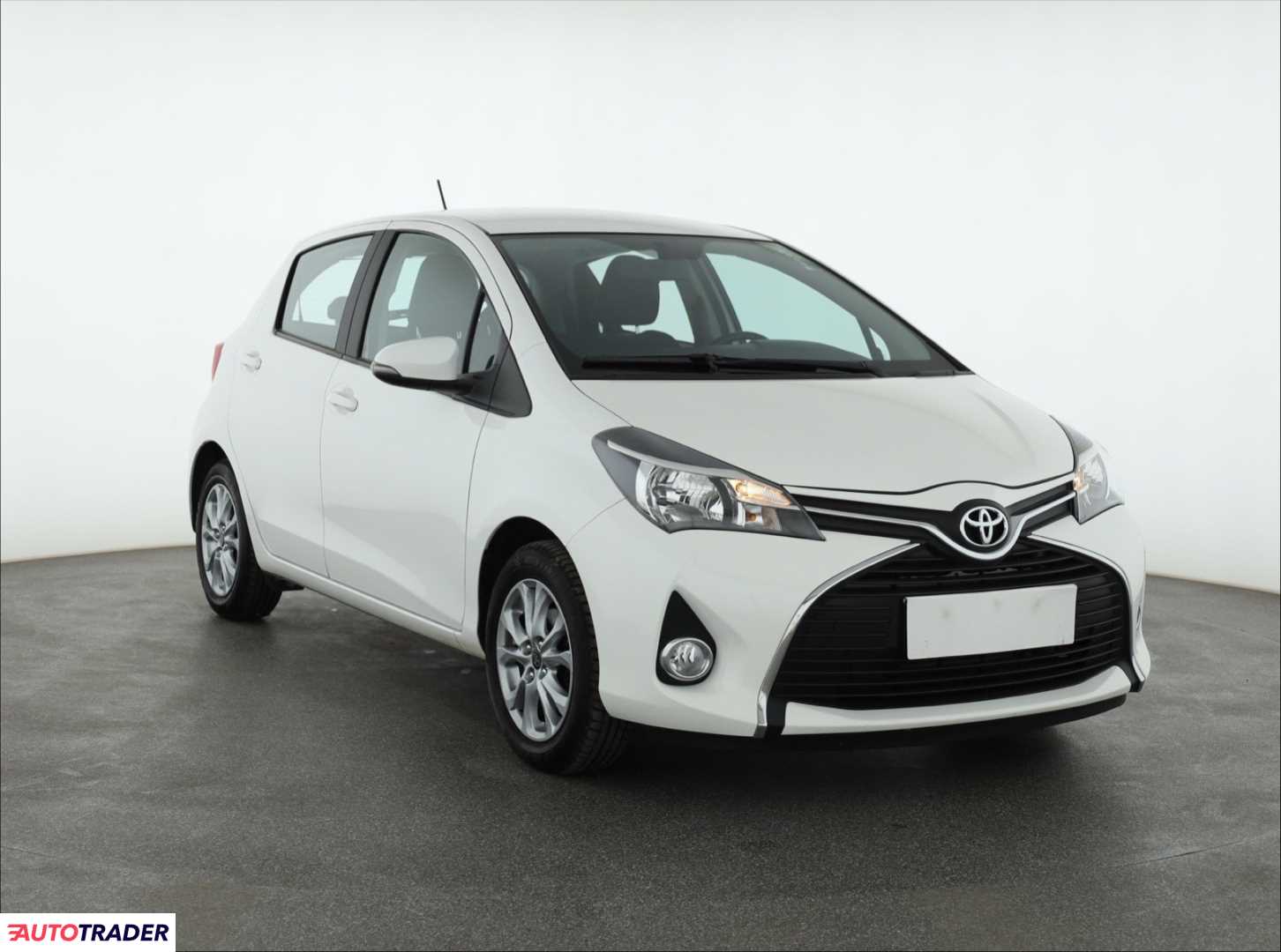 Toyota Yaris 2016 1.3 97 KM Toyota Yaris 2016 1.3 97 KM