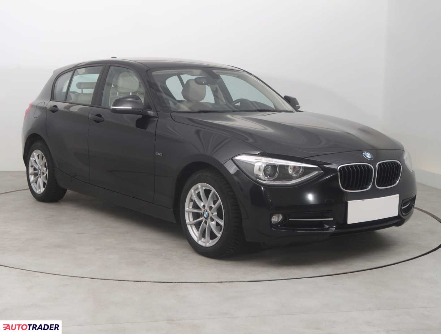 BMW 116 2015 1.6 134 KM