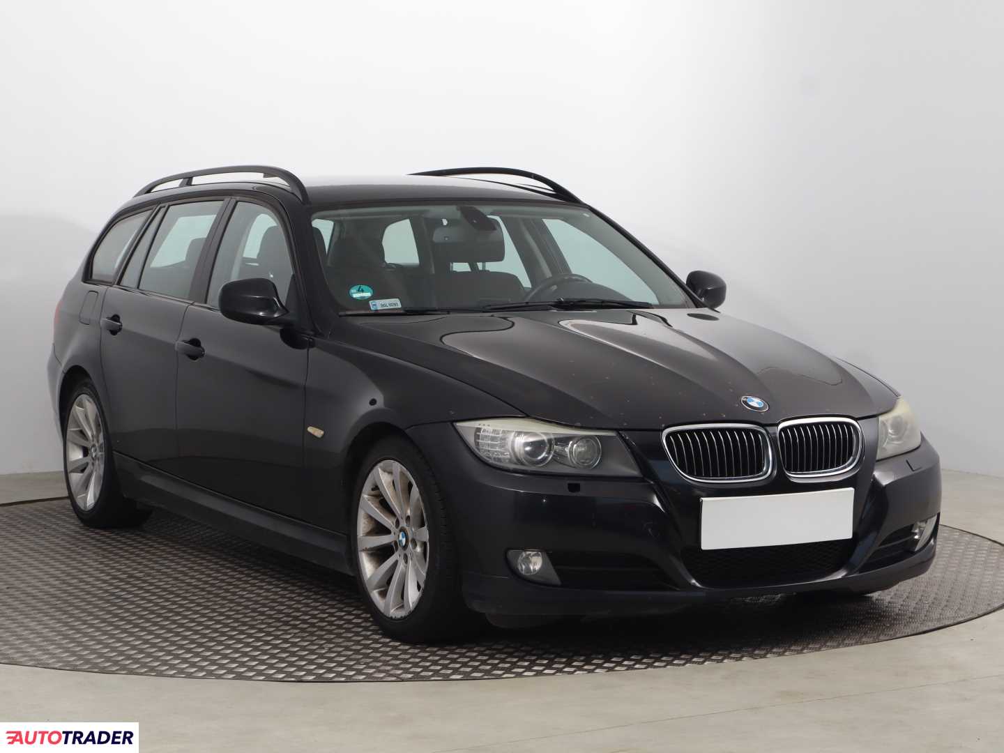 BMW 320 2010 2.0 174 KM BMW 320 2010 2.0 174 KM