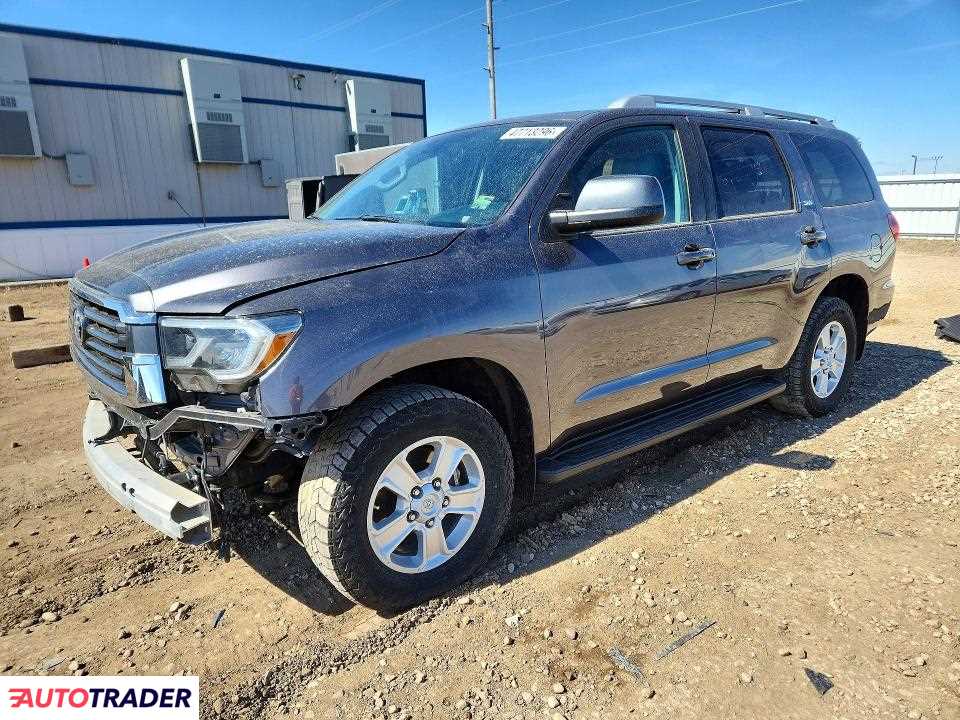 Toyota Sequoia 2021 5