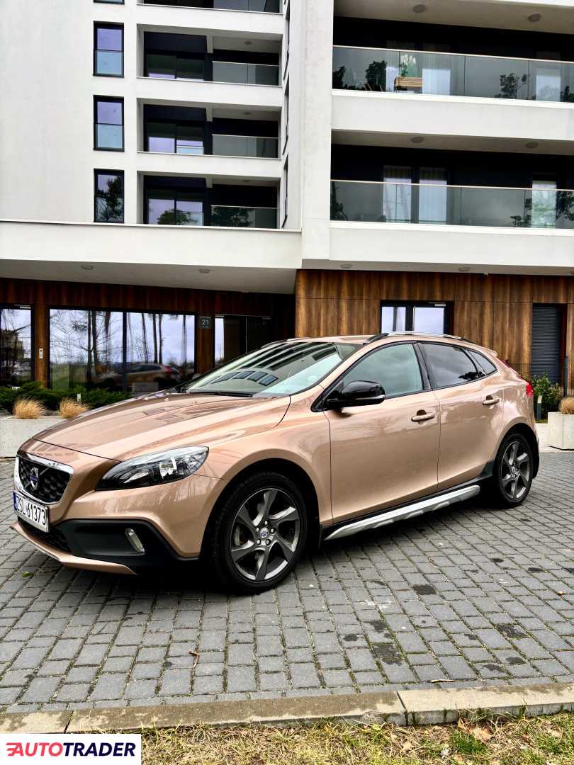 Volvo V40 Cross Country 2014 1.6 115 KM