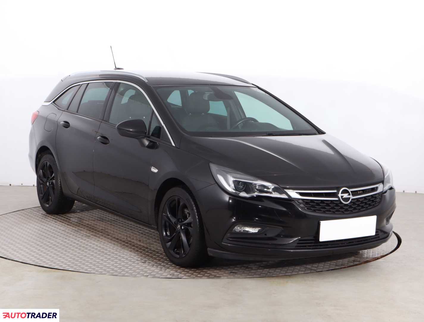 Opel Astra 2017 1.4 147 KM
