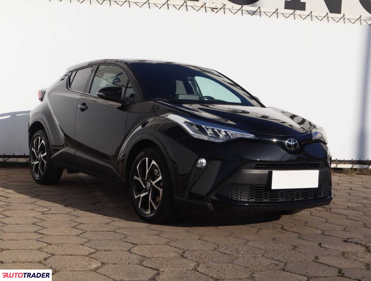 Toyota C-HR 2019 1.2 113 KM
