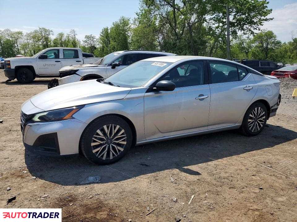 Nissan Altima 2024 2