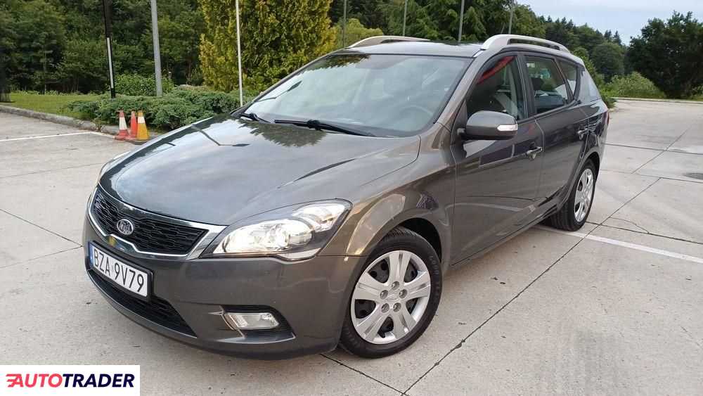 Kia Ceed 2012 1.6 90 KM