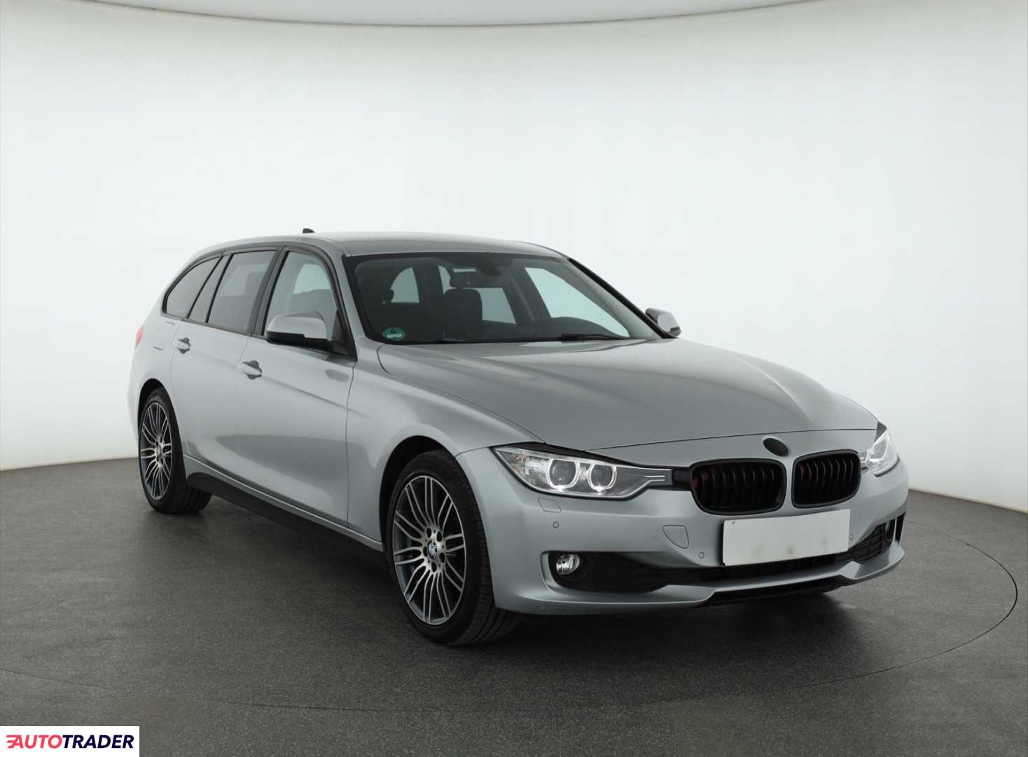 BMW 318 2014 2.0 140 KM BMW 318 2014 2.0 140 KM