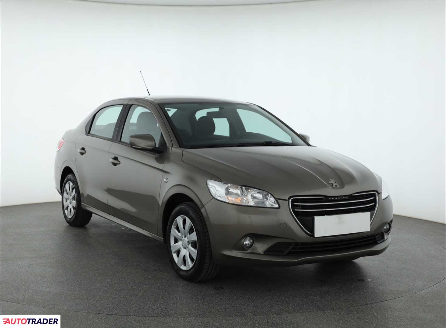 Peugeot 301 2016 1.6 113 KM