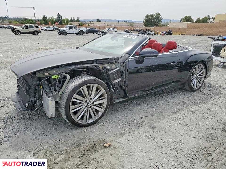 Bentley Continental 2022 6