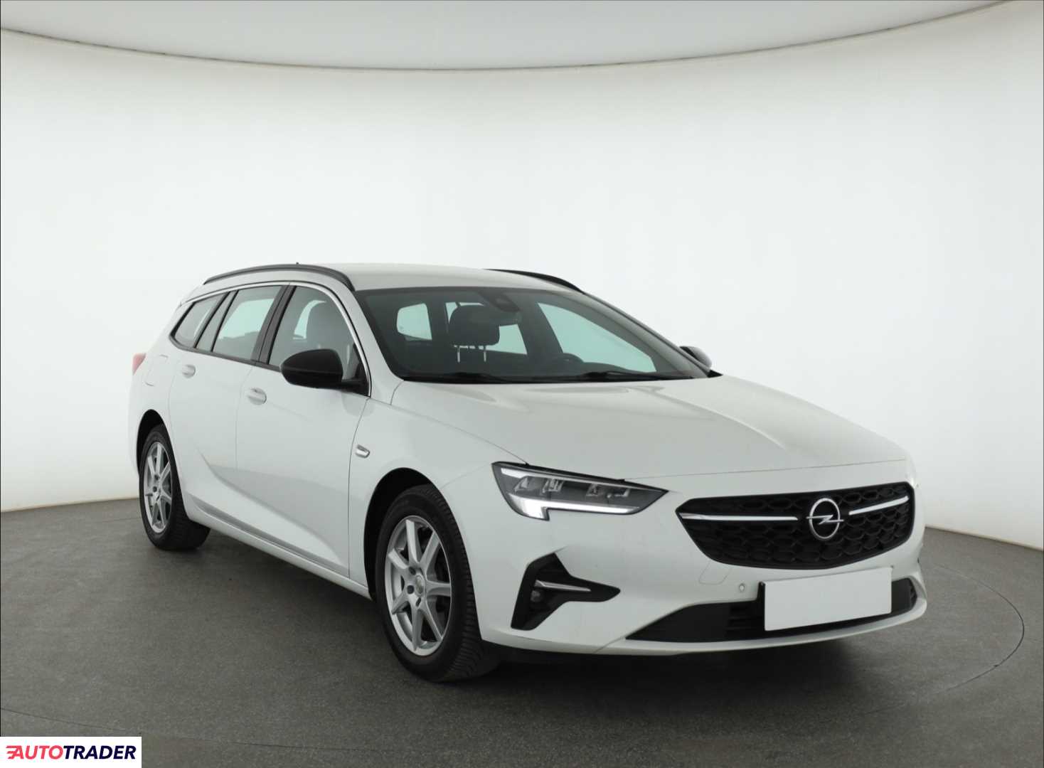Opel Insignia 2020 1.5 120 KM