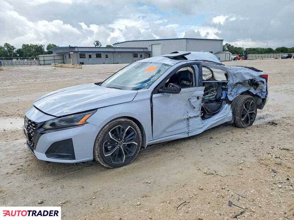 Nissan Altima 2023 2