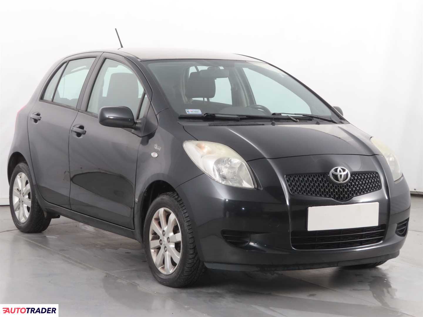 Toyota Yaris 2006 1.0 68 KM Toyota Yaris 2006 1.0 68 KM