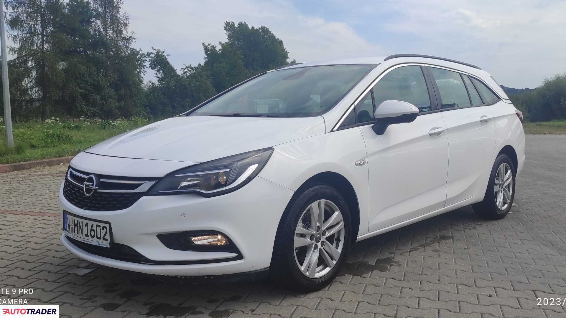 Opel Astra 2017 1.6 136 KM