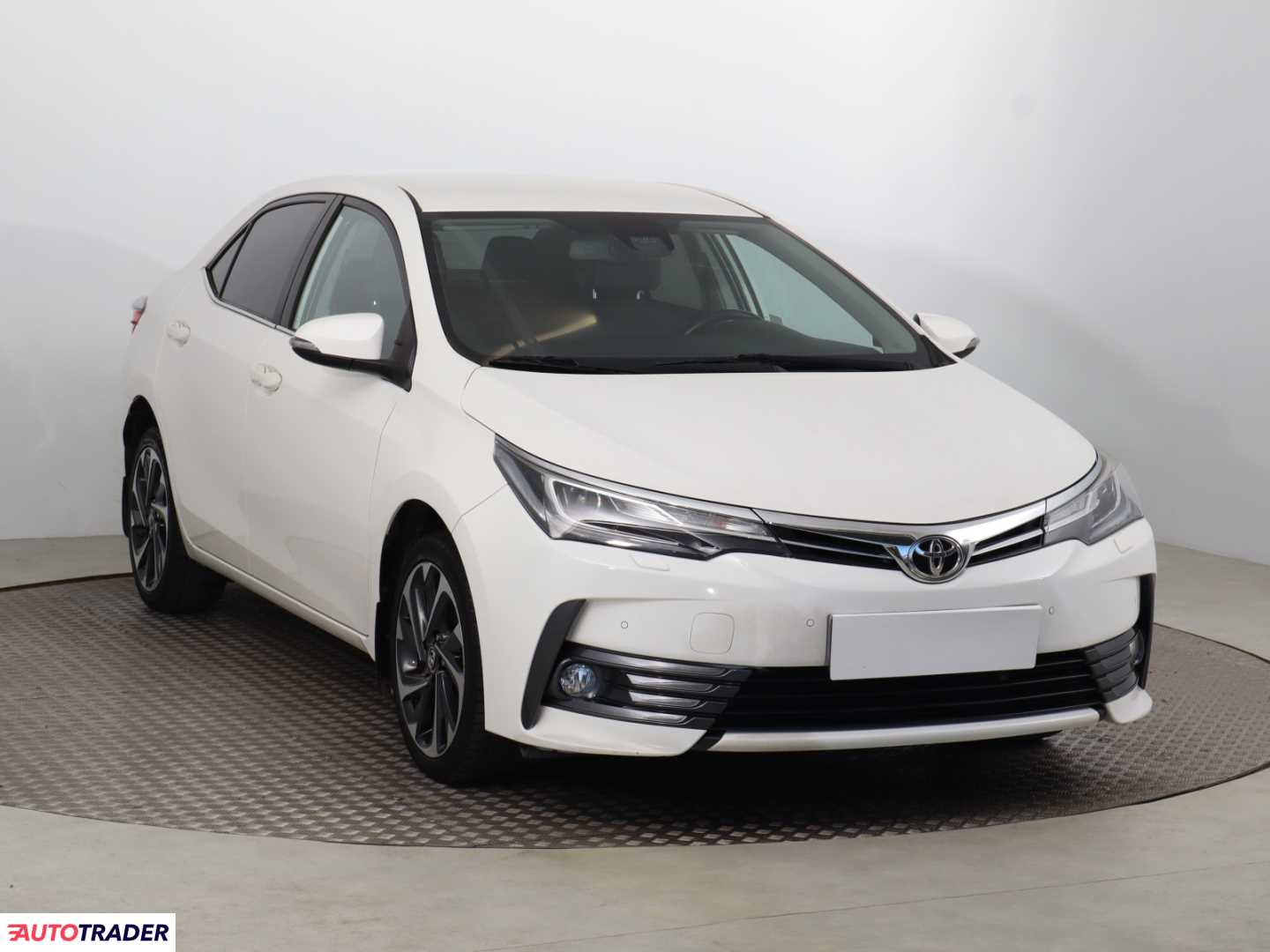 Toyota Corolla 2016 1.6 130 KM