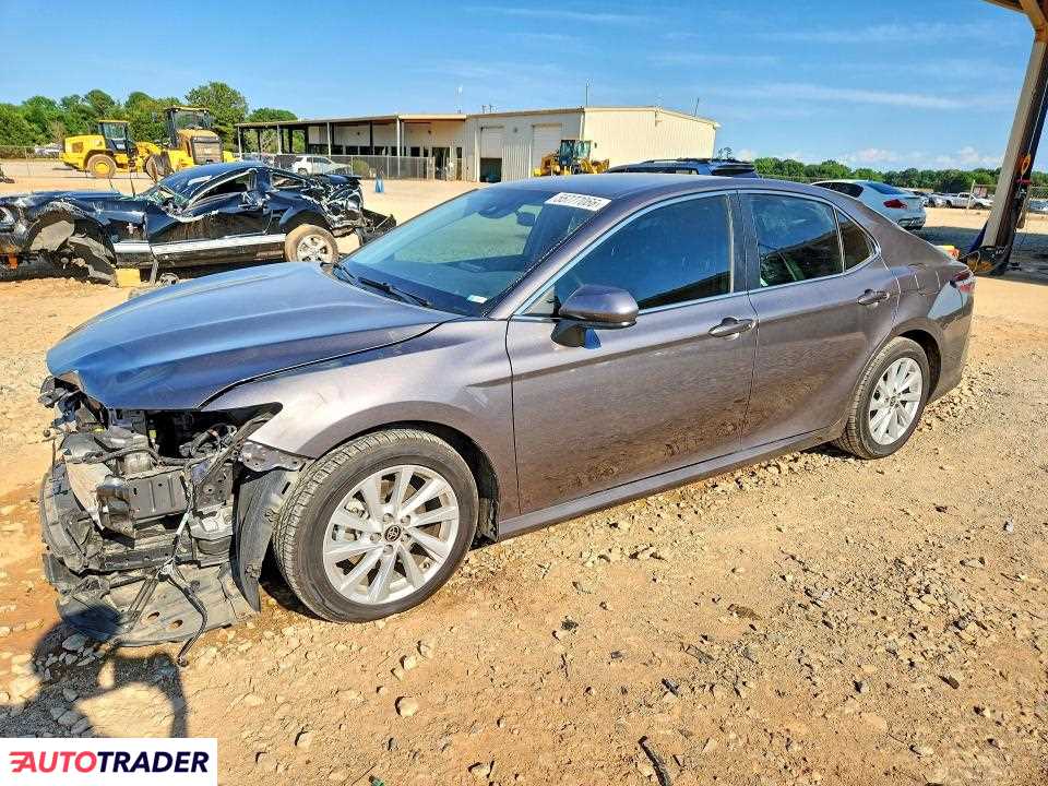 Toyota Camry 2021 2