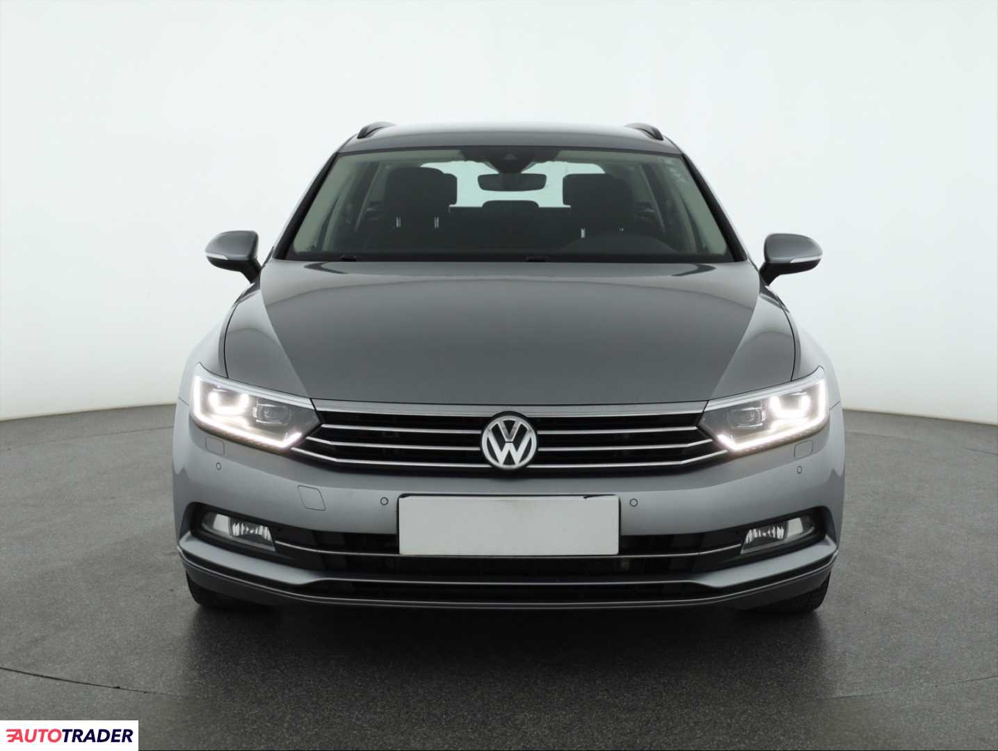 Volkswagen Passat 2018 2.0 147 KM