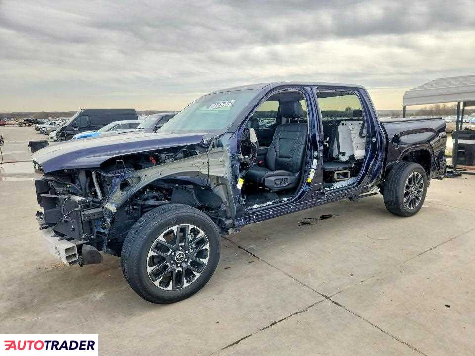 Toyota Tundra 2023 3