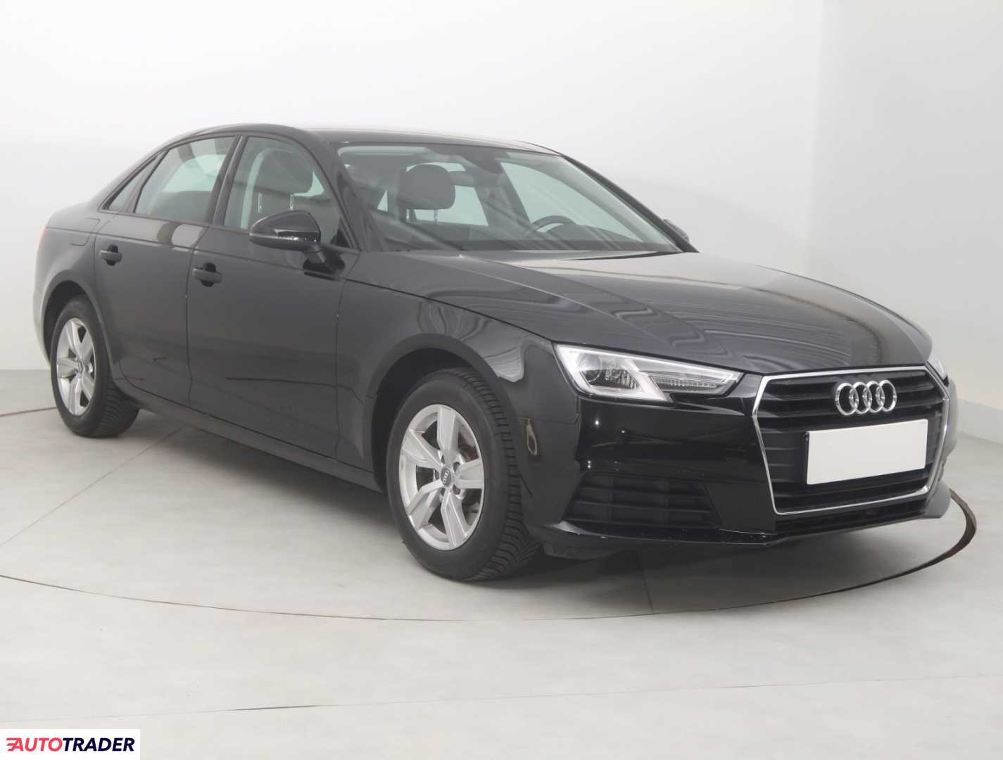 Audi A4 2018 1.4 147 KM