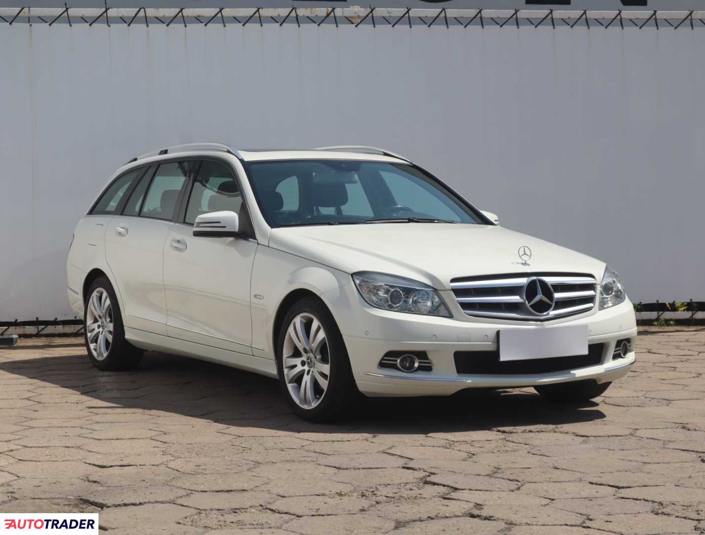 Mercedes C-klasa 2010 1.8 154 KM