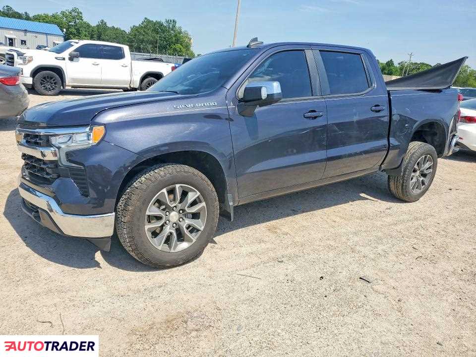 Chevrolet Silverado 2022 5