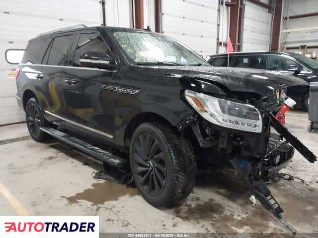 Lincoln Navigator 2021 3