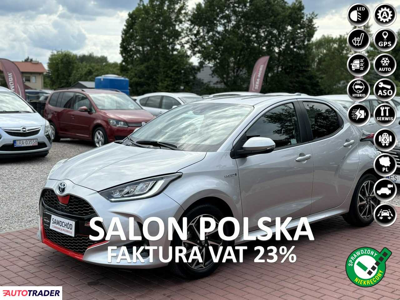 Toyota Yaris 2020 1.5 93 KM Toyota Yaris 2020 1.5 93 KM