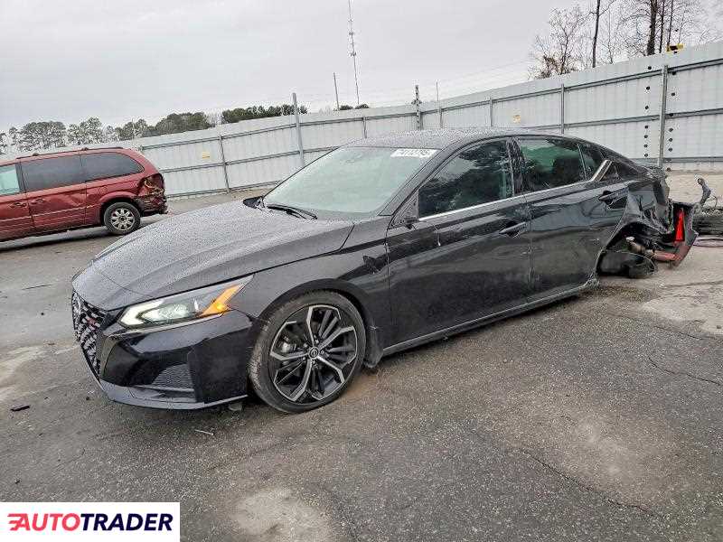 Nissan Altima 2023 2
