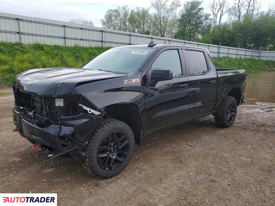 Chevrolet Silverado 2021 5