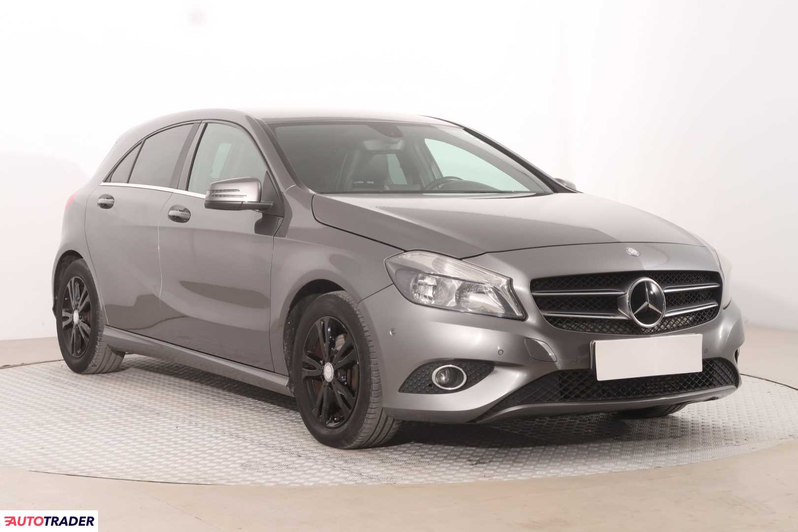 Mercedes A-klasa 2013 1.6 120 KM