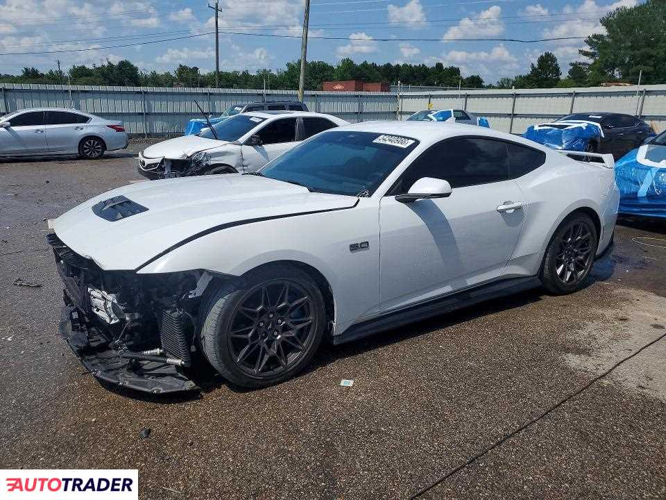 Ford Mustang 2024 5