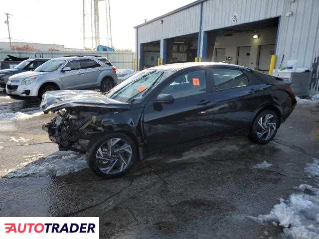 Hyundai Elantra 2025 2