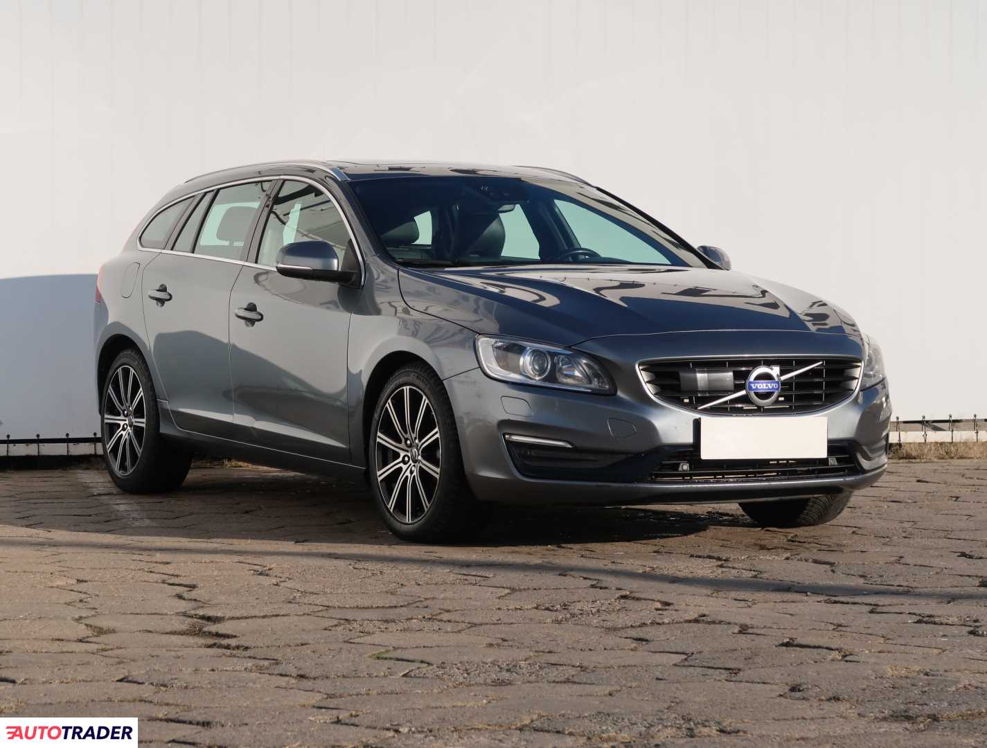 Volvo V60 2017 2.0 362 KM