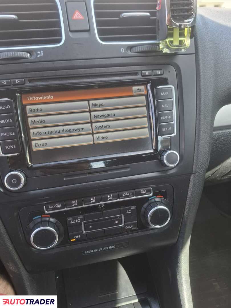Volkswagen Golf 2009 2.0 110 KM