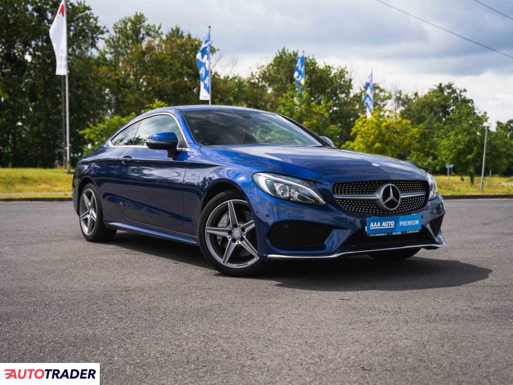 Mercedes C-klasa 2016 2.0 241 KM
